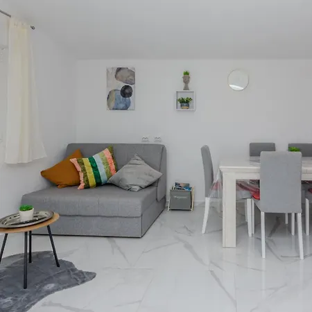 Zilic Apartmán